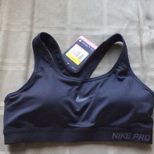 Nike sports bra. w tags.